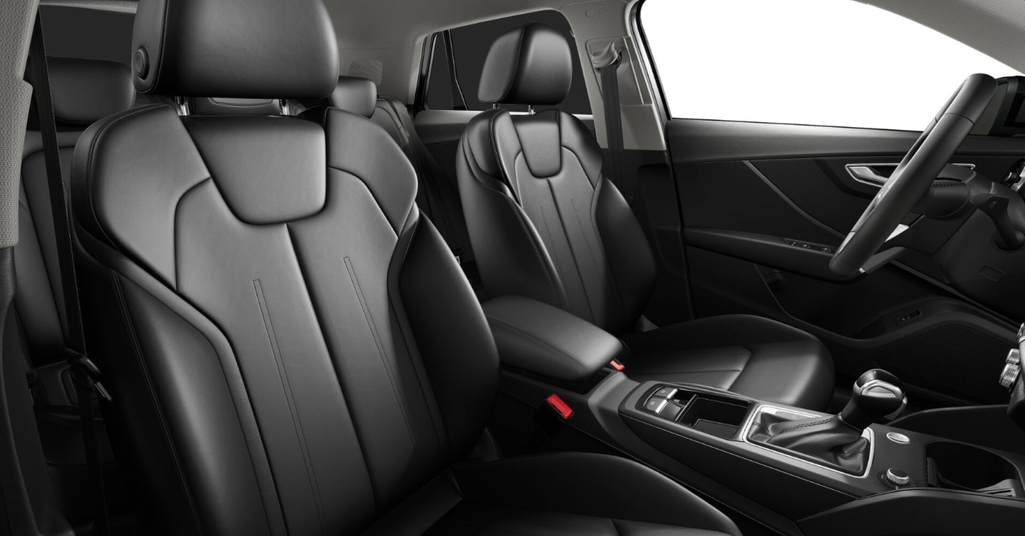 Q2 40 TFSI quattro S line Black AHK Assistenzpaket Navi LED