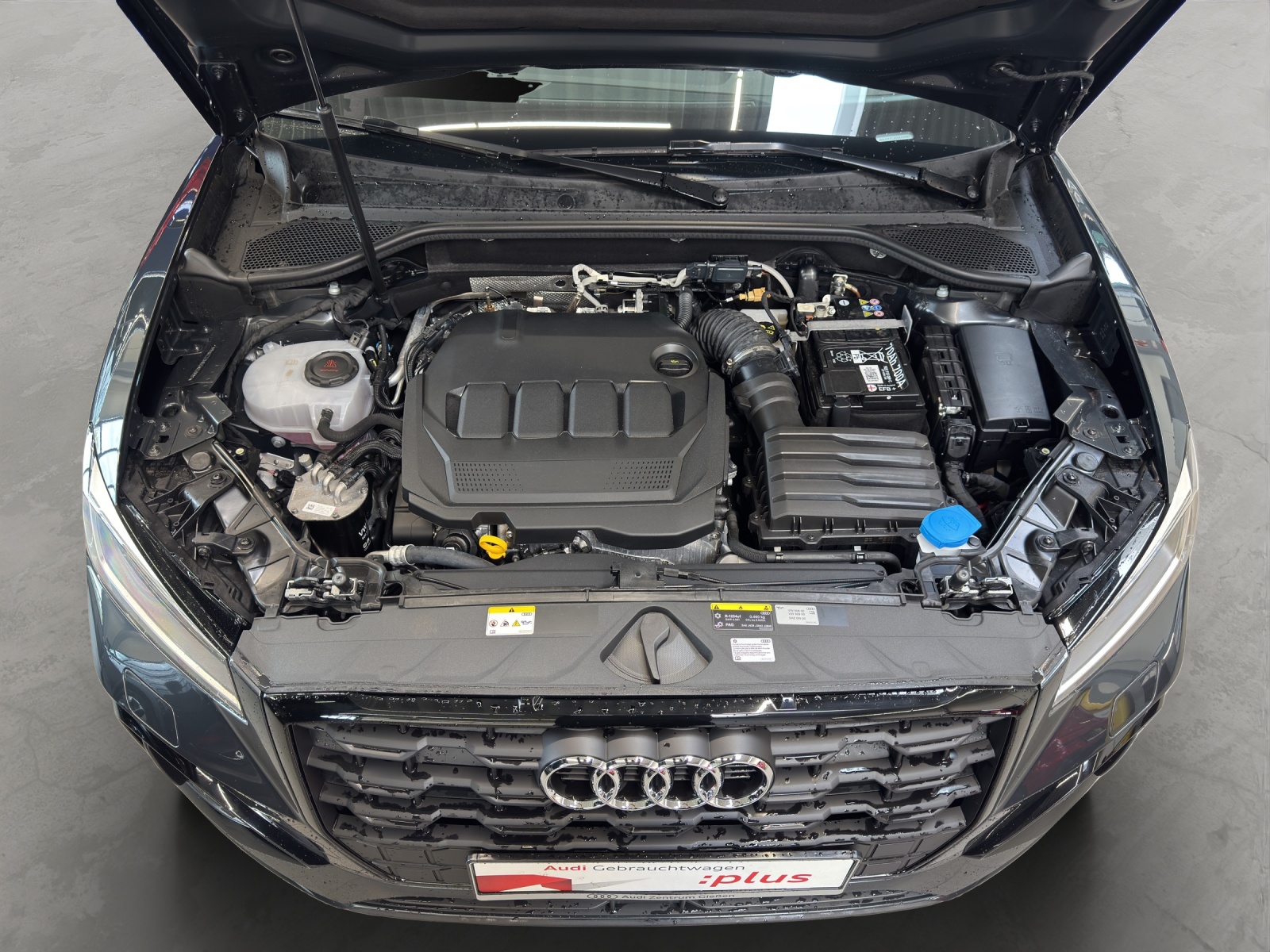 Q2 35 TDI S-tronic advanced black Navi LED Assistenzpaket