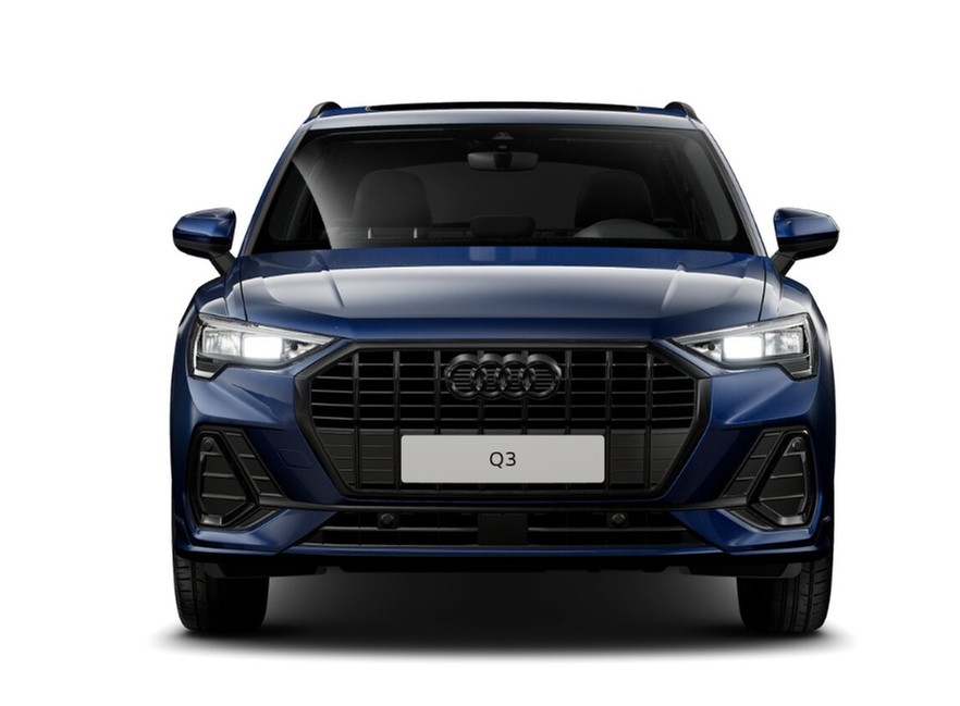 Q3 35 TFSI S-tronic S line Black AHK Pano Navi