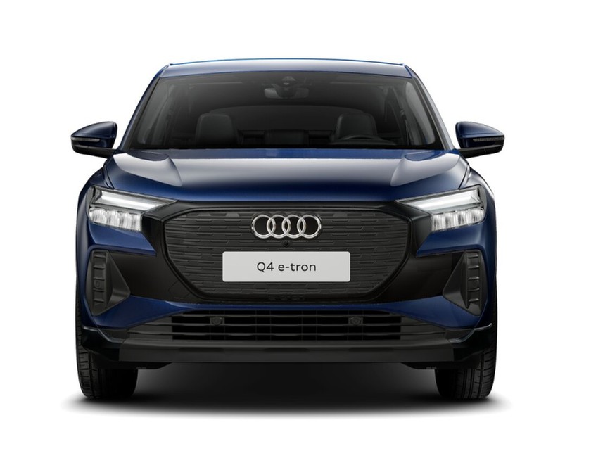 Q4 45 e-tron Sportback Black AHK Navi Assistenzpaket