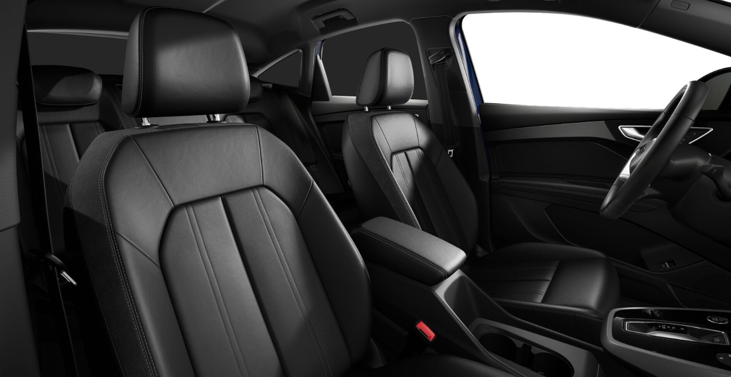 Q4 45 e-tron Sportback Black AHK Navi Assistenzpaket