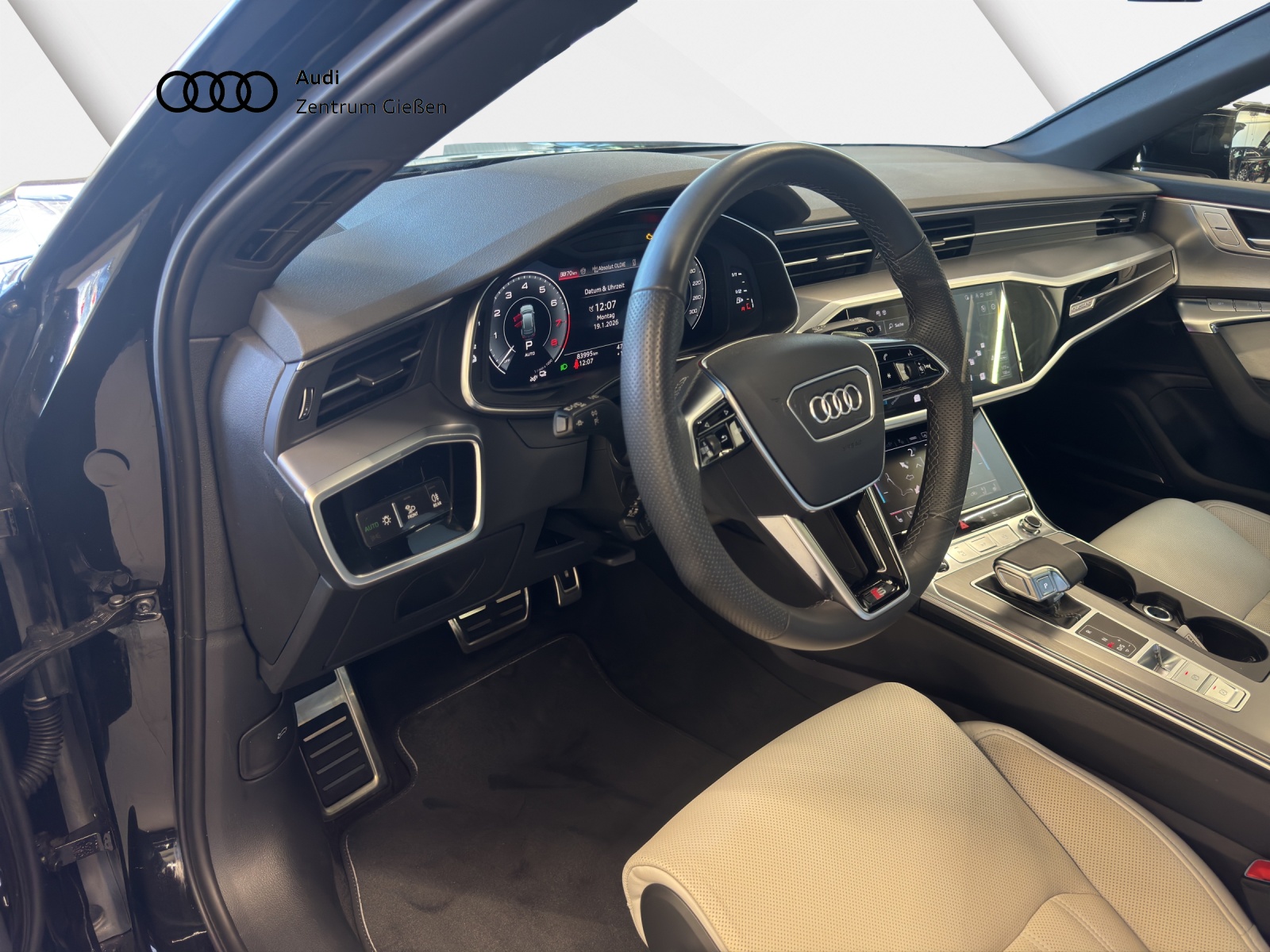 A6 Avant 55 TFSI e quattro S line Black AHK B&O Pano Matrix-LED