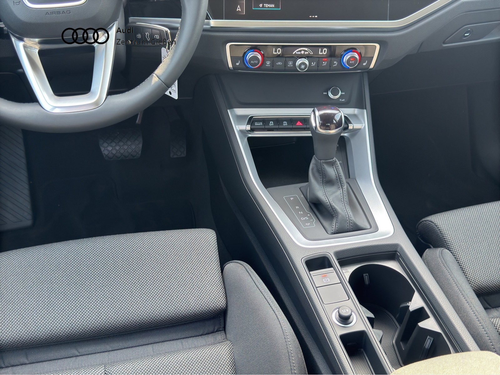 Q3 35 TFSI advanced AHK LED Kamera Standheizung