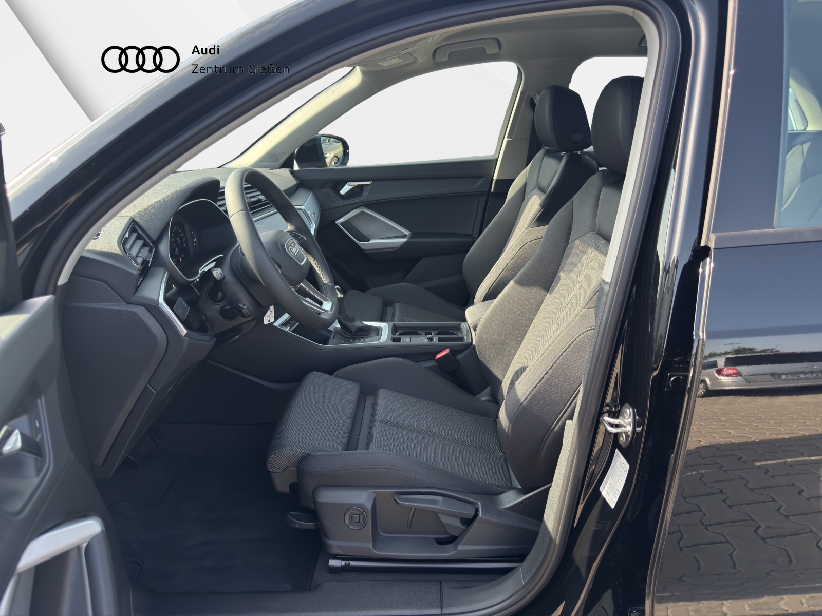 Q3 35 TFSI advanced AHK LED Kamera Standheizung