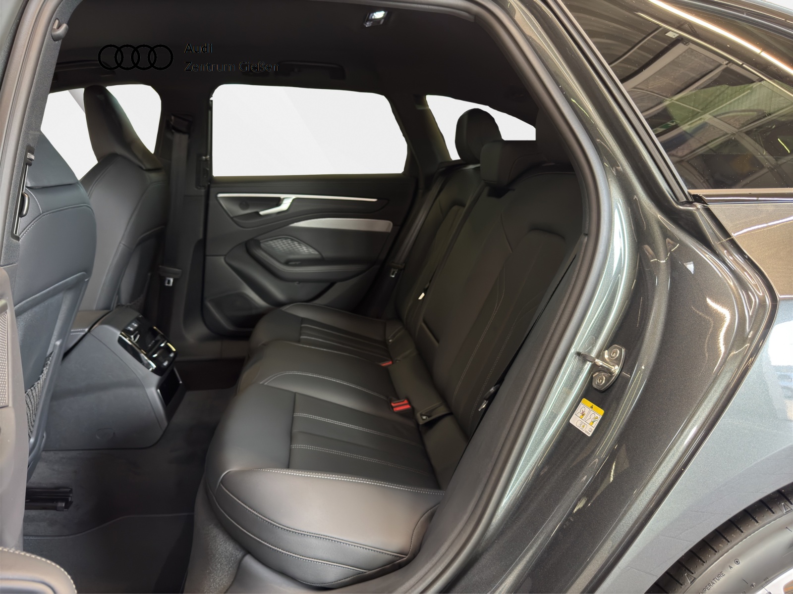 A6 Avant TDI quattro S line AHK Assist. Standheizung