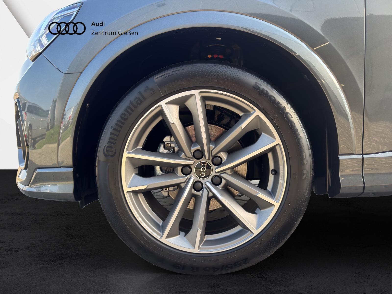 Q3 35 TFSI S tronic S line Black AHK Navi LED