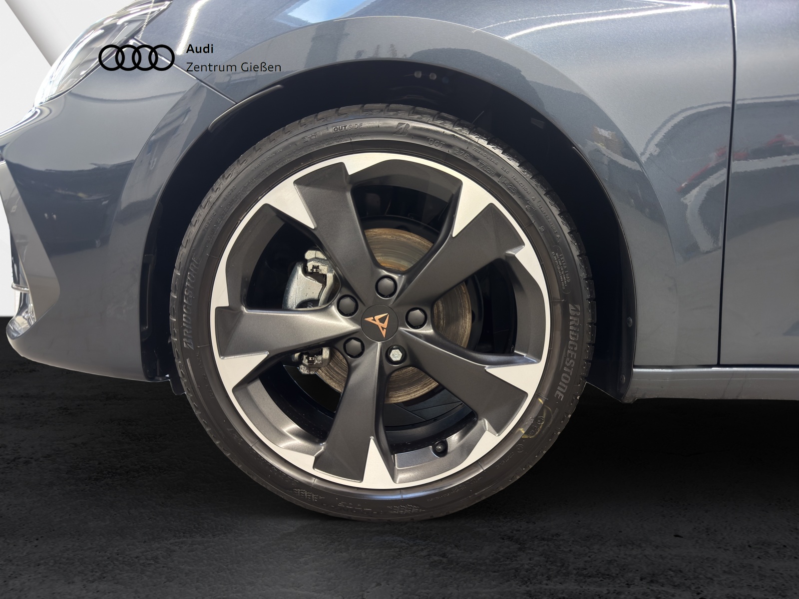 Leon Sportstourer 1.5 eTSI DSG Edge LED ACC Kamera SHZ