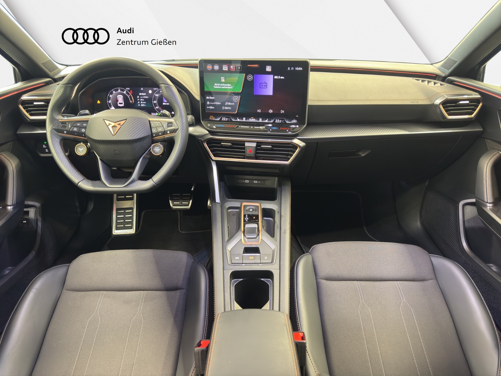 Leon Sportstourer 1.5 eTSI DSG EDGE LED Kamera