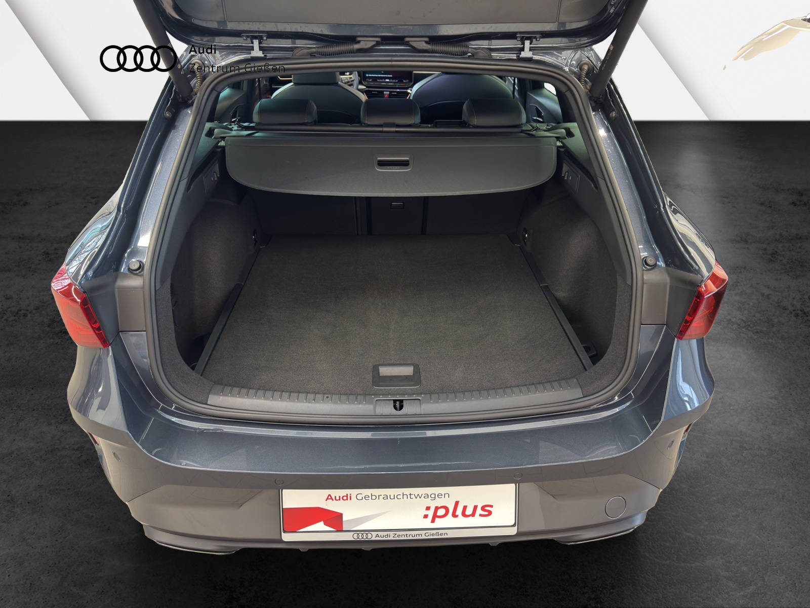 Leon Sportstourer 1.5 eTSI DSG EDGE LED Kamera