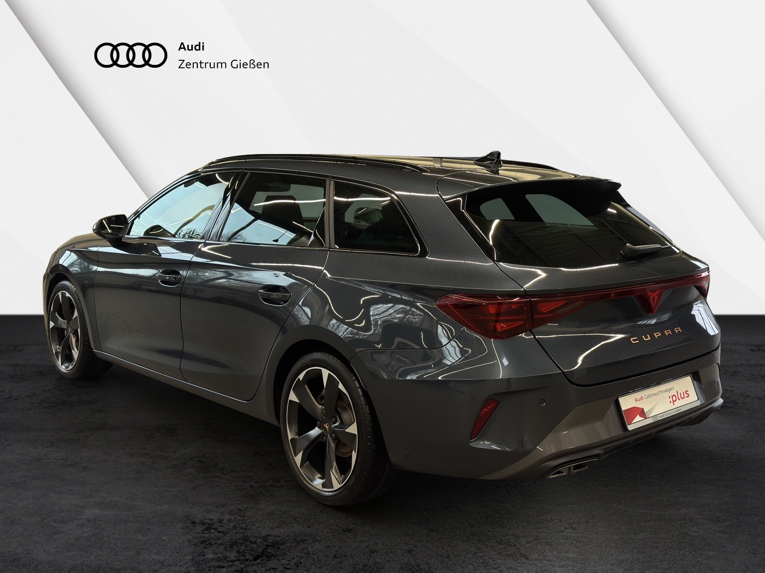 Leon Sportstourer 1.5 eTSI DSG EDGE LED Kamera