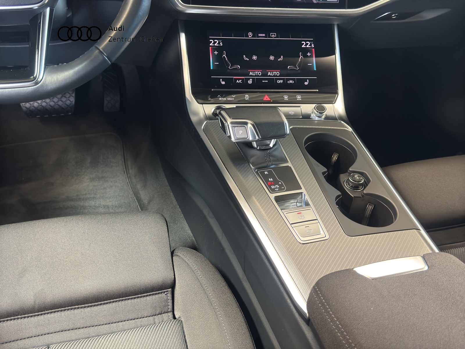 A6 Avant 55 TFSI quattro sport black AHK Navi