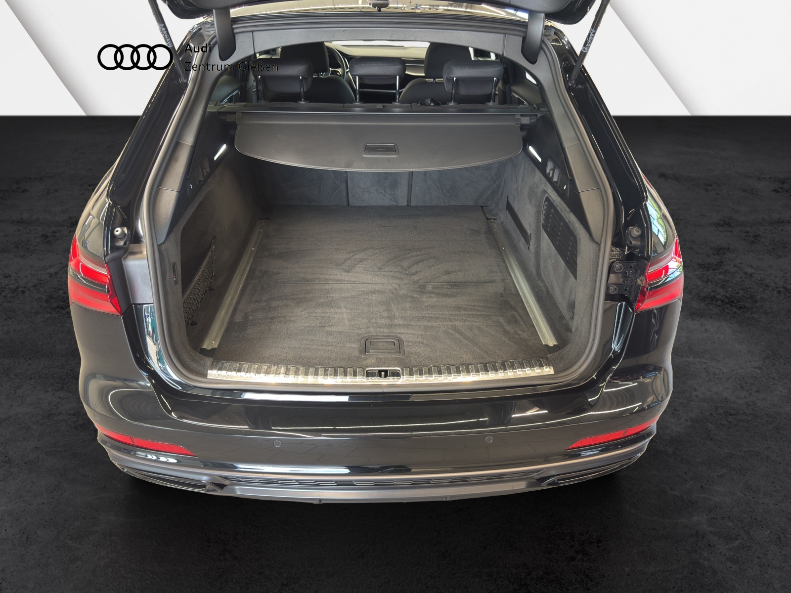 A6 Avant 55 TFSI quattro sport black AHK Navi