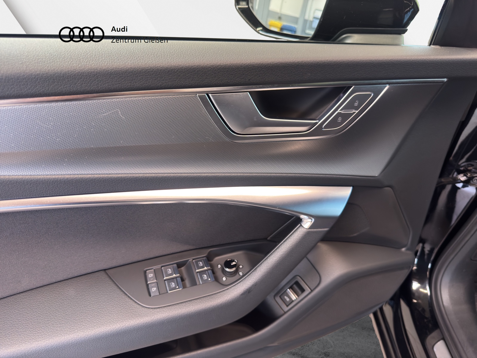 A6 Avant 55 TFSI quattro sport black AHK Navi