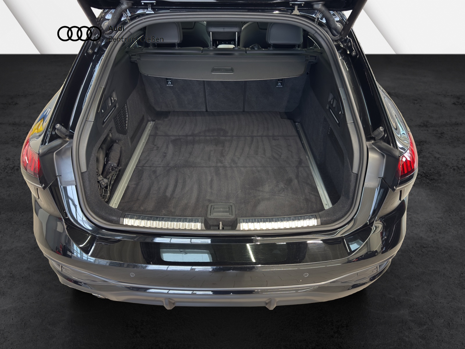 A6 Avant TDI S line Black Pano Matrix Tech Plus