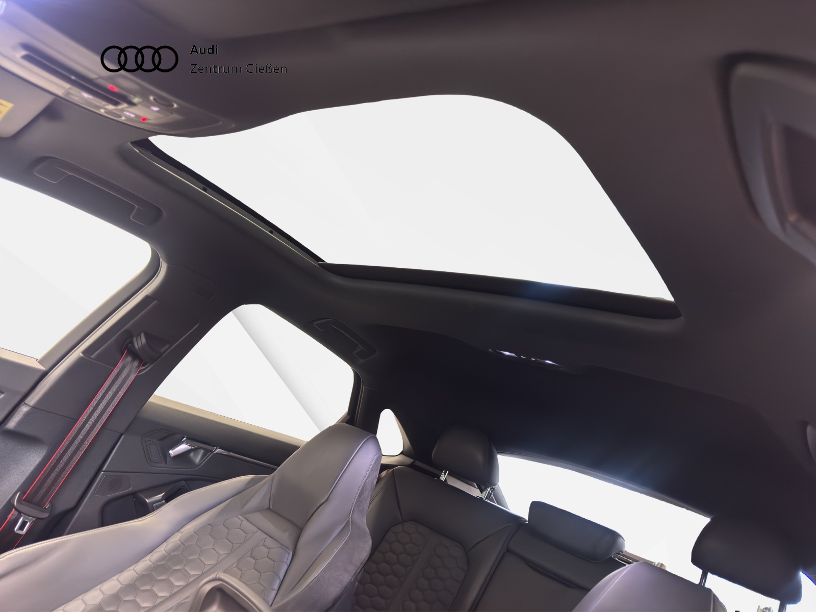 RS Q3 2.5 TFSI Sportback quattro Pano Matrix-LED 360°Kamera