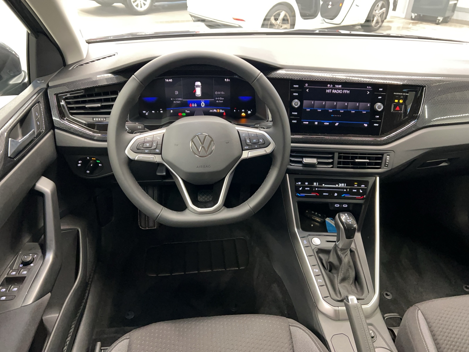 Taigo 1.0 TSI DSG Life IQ-Light TravelAssist AppConnect Kamera