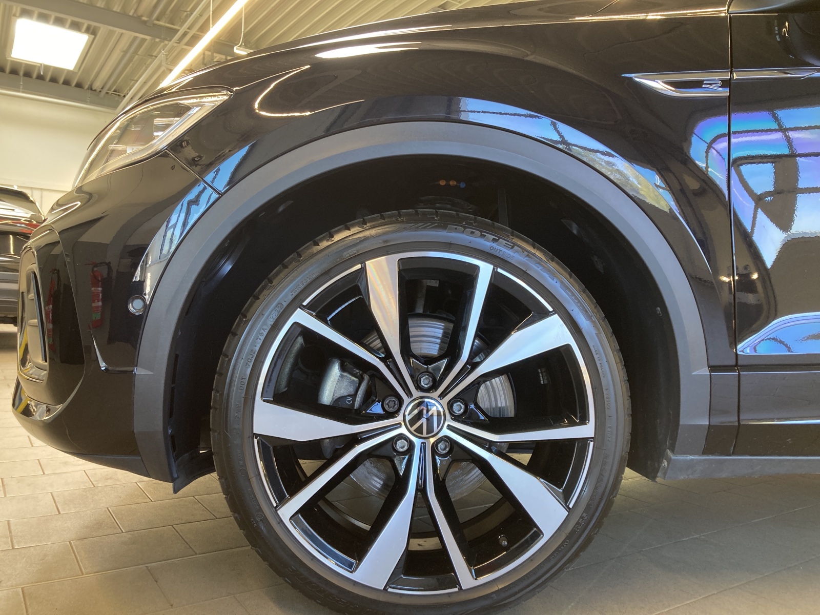T-Roc TSI DSG R-Line LED-Plus ACC Navi Kamera 19Zoll-Alu