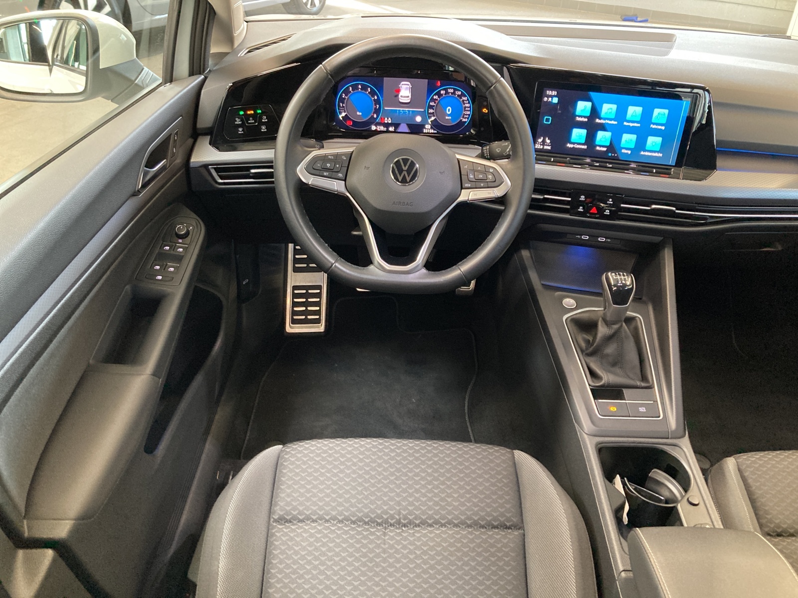 Golf 8 TSI Active LED-Plus HeadUp Standh.Navi