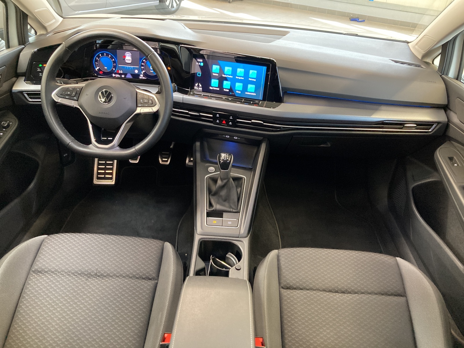 Golf 8 TSI Active LED-Plus HeadUp Standh.Navi