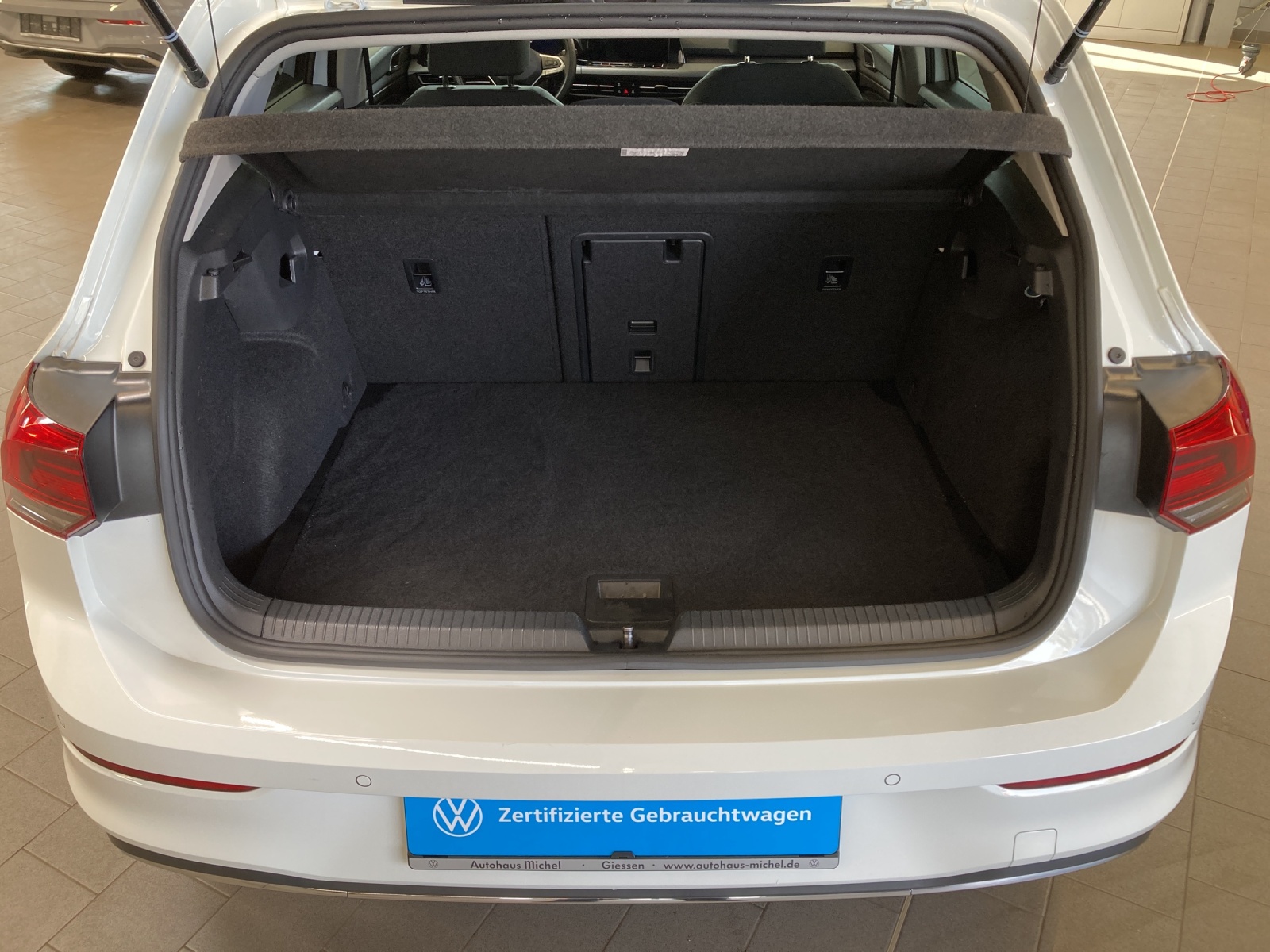 Golf 8 TSI Active LED-Plus HeadUp Standh.Navi