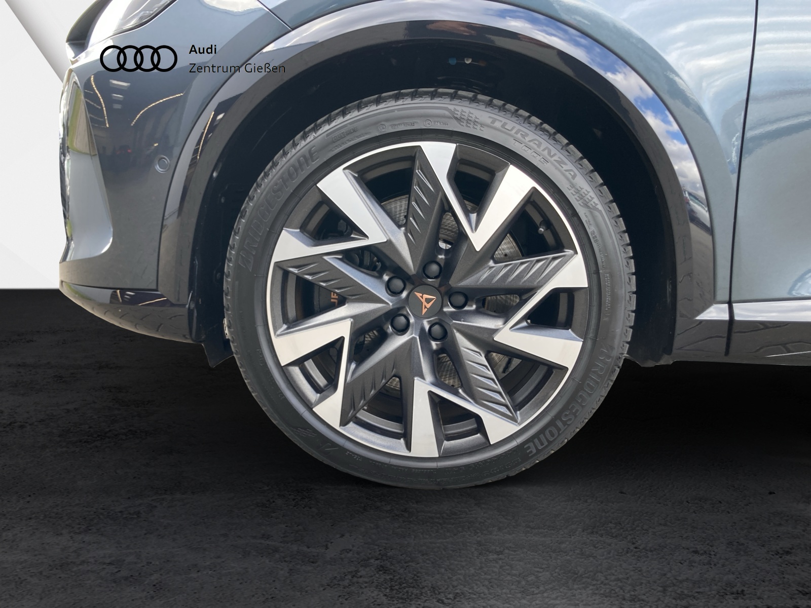 Formentor 2.0 TSI DSG 4Drive VZ AHK Pano Matrix ACC DCC