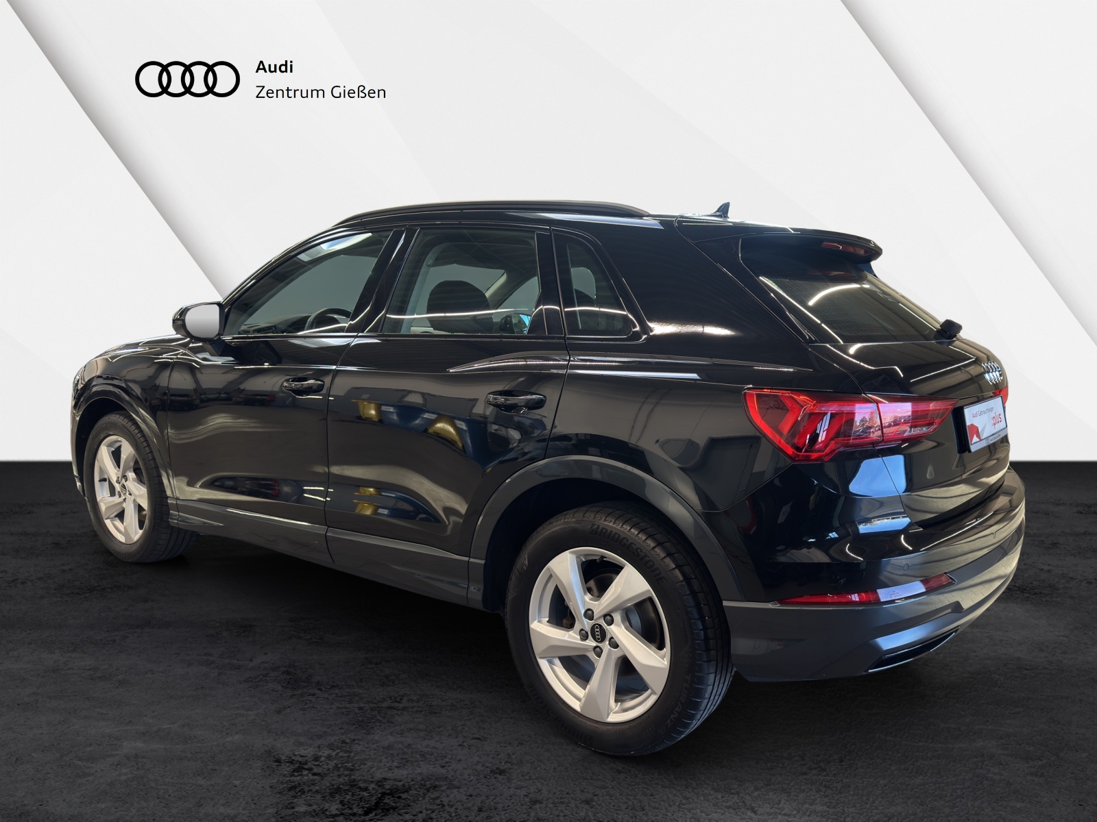 Q3 35 TDI advanced black AHK LED Navi