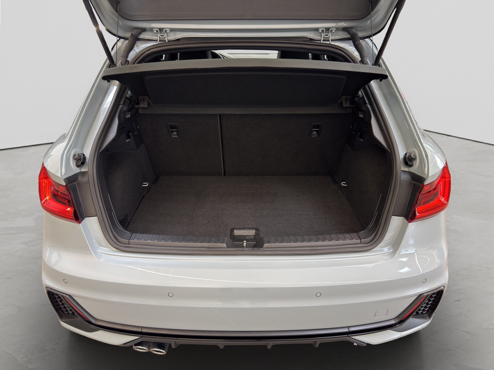 A1 Sportback 40 TFSI S line Black Navi LED