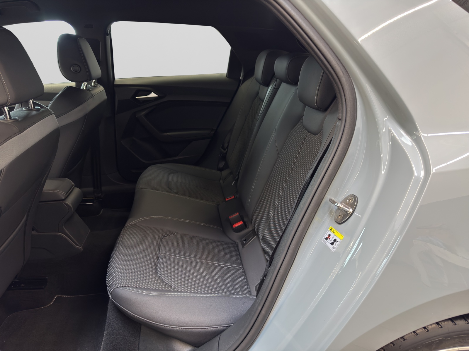 A1 Sportback 40 TFSI S line Black Navi LED