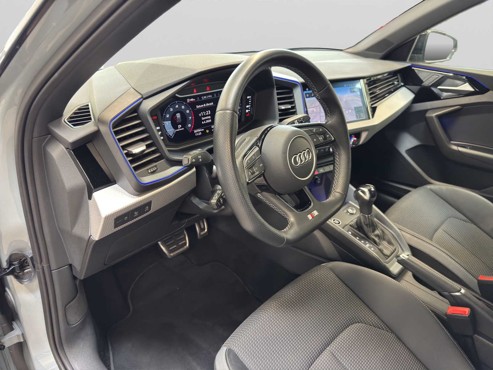 A1 Sportback 40 TFSI S line Black Navi LED