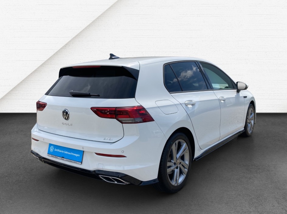 Golf 8 eTSI DSG R-Line LED TravelAssist Navi Kamera