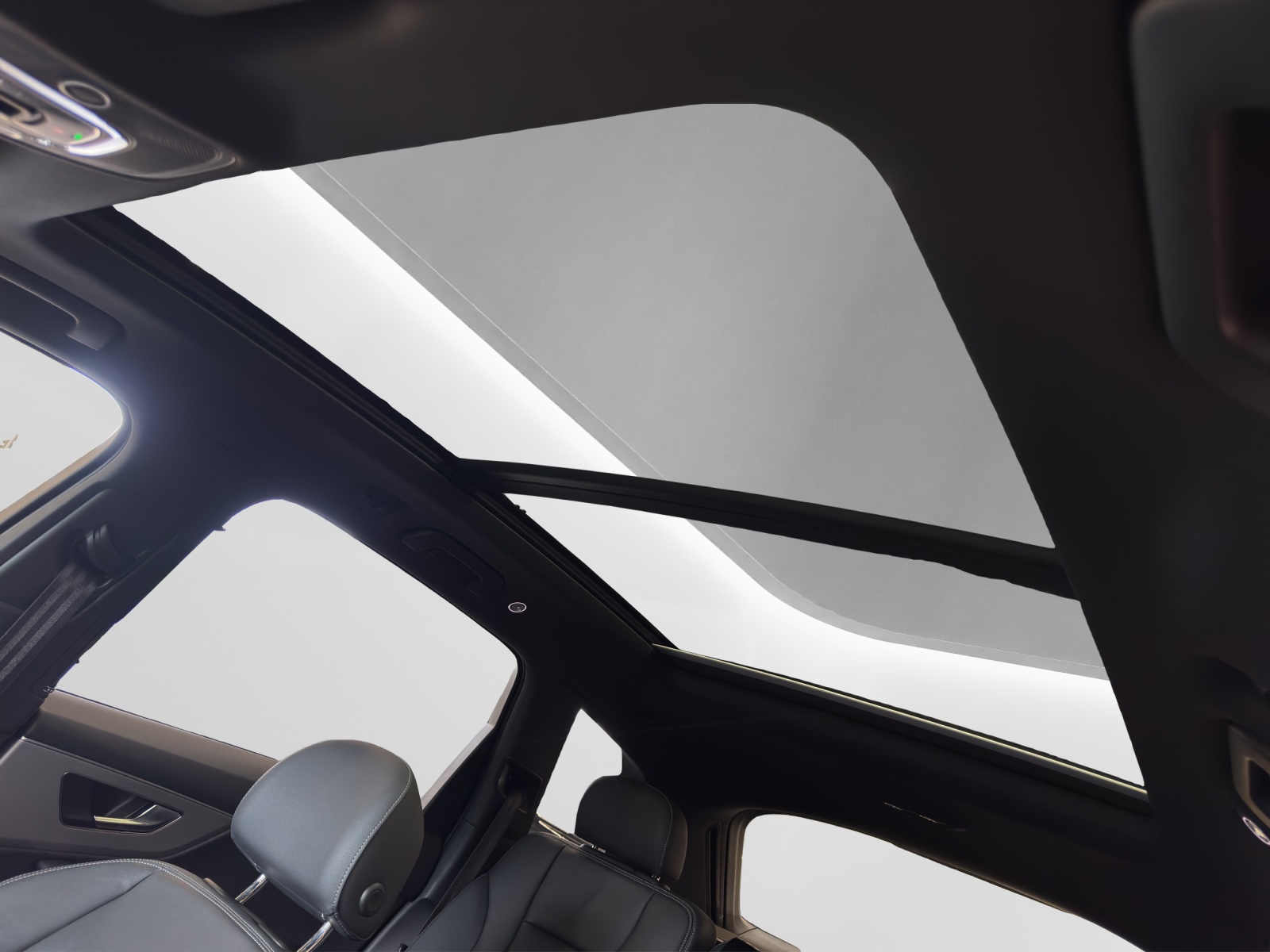 Q7 55 TFSI e quattro S line Black Pano AHK HuD