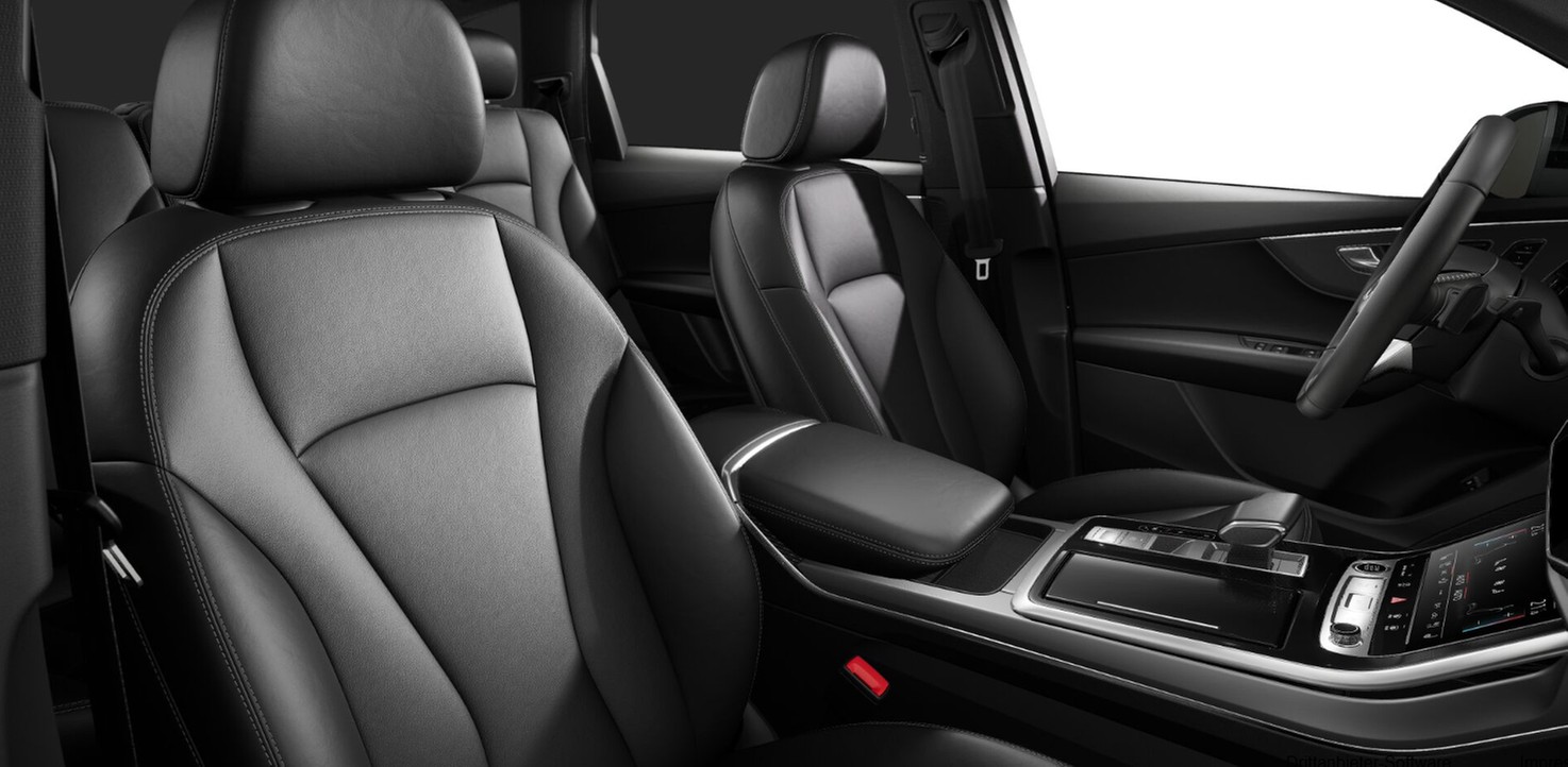 Q7 55 TFSI e quattro S line Black Pano AHK HuD