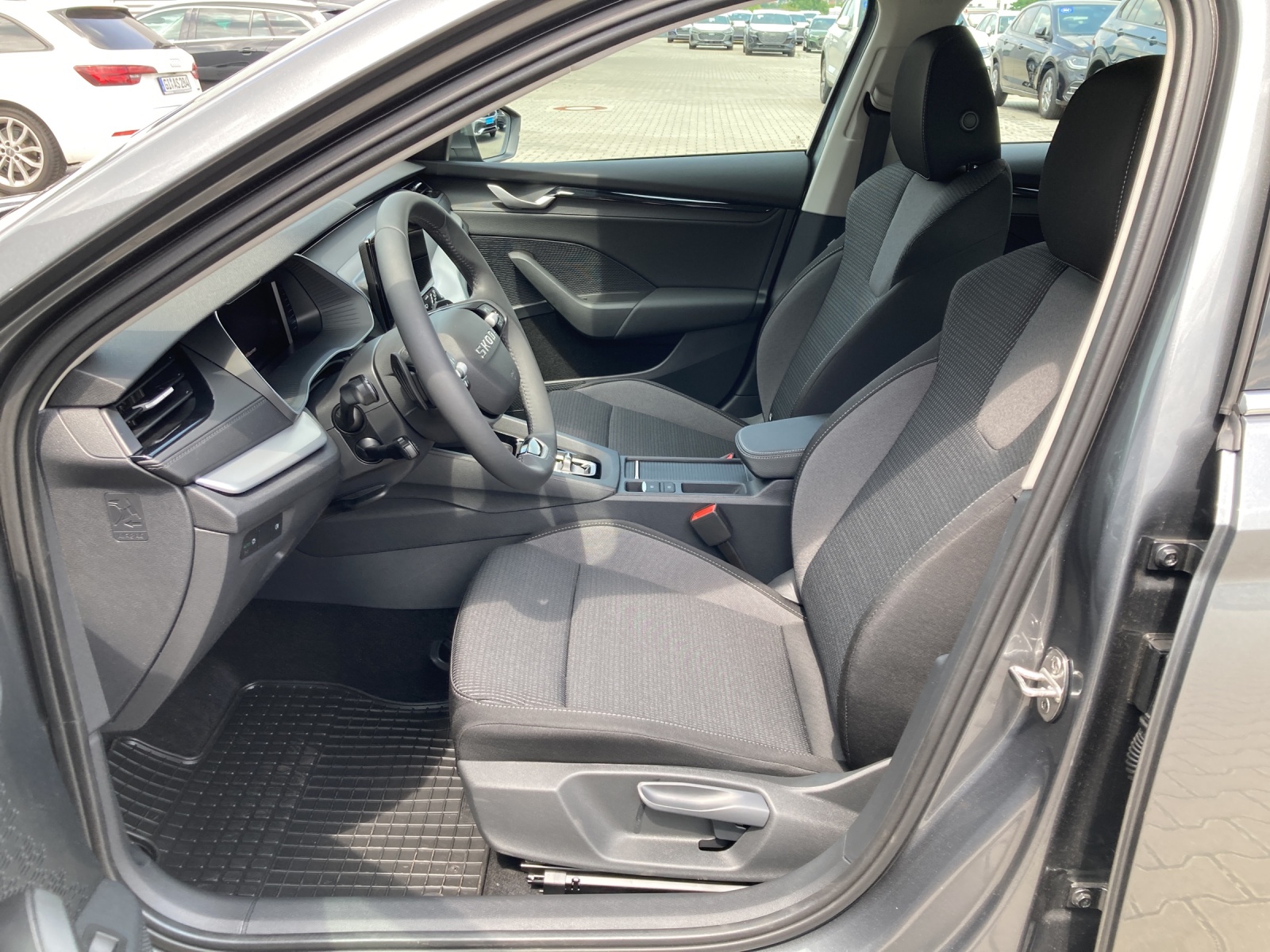 Octavia Combi eTSI DSG Selection