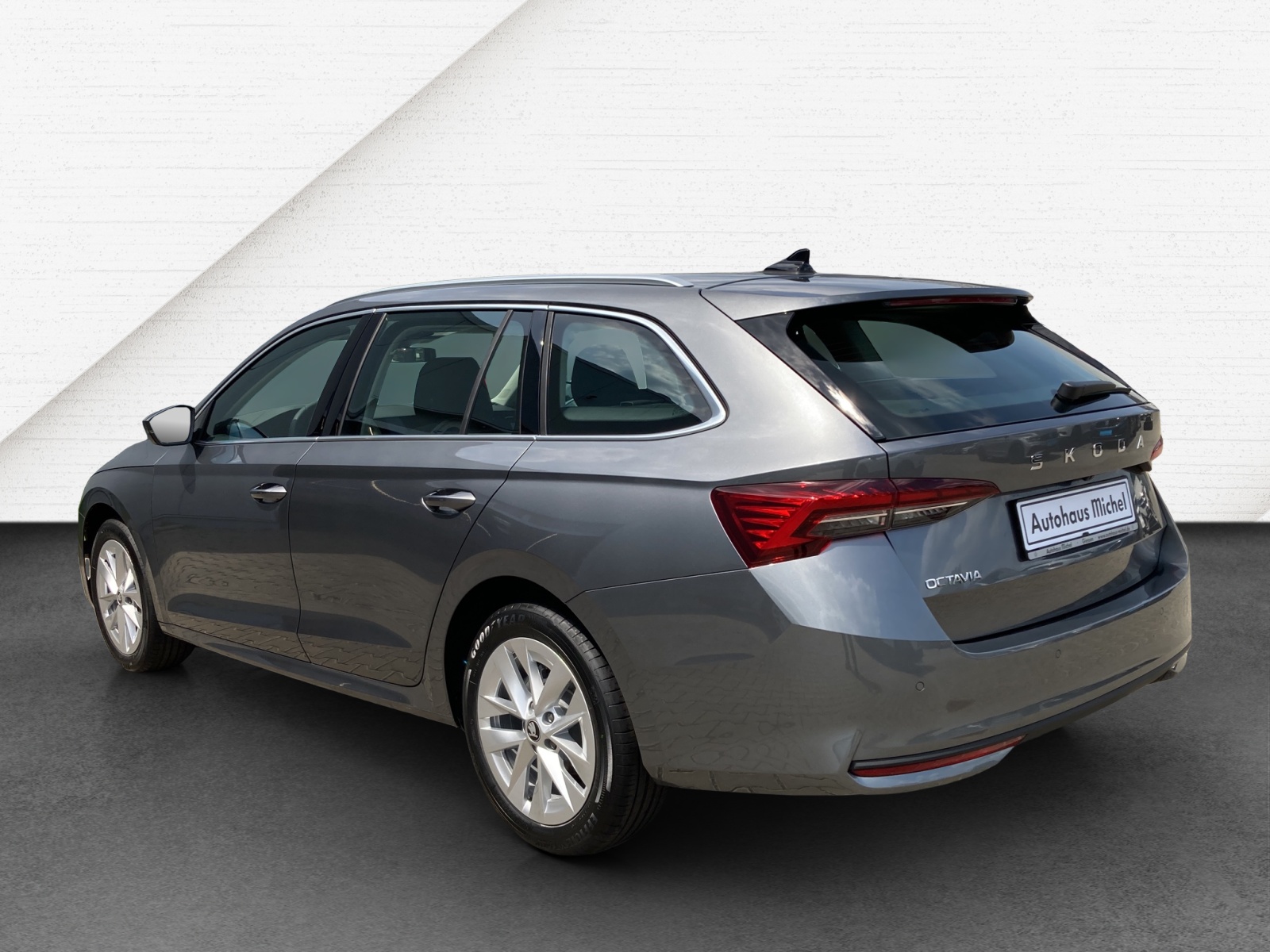 Octavia Combi eTSI DSG Selection