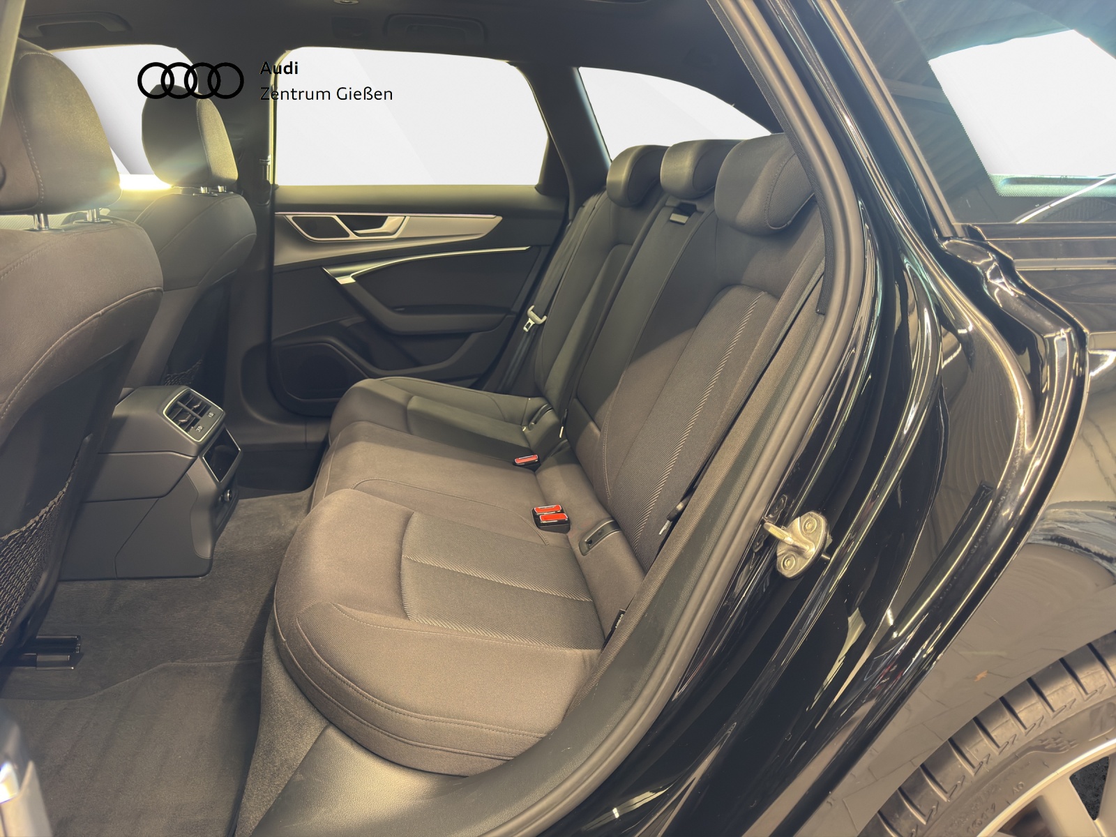 A6 Avant 40 TDI quattro S line Black Pano Matrix Navi