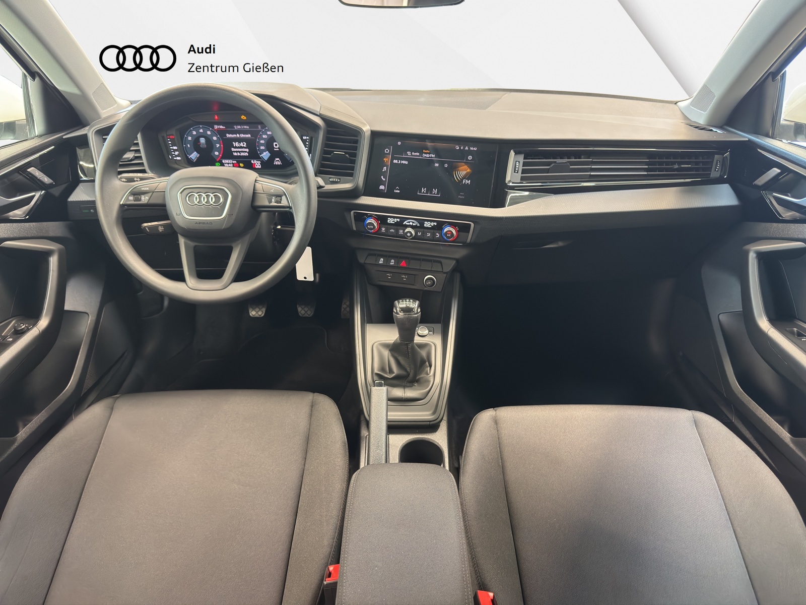 A1 Sportback 30 TFSI basis Einparkhilfe