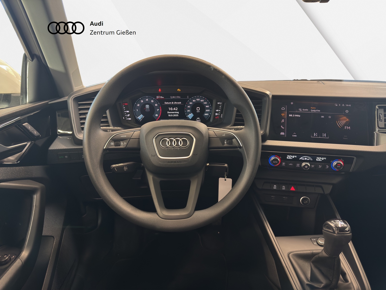 A1 Sportback 30 TFSI basis Einparkhilfe