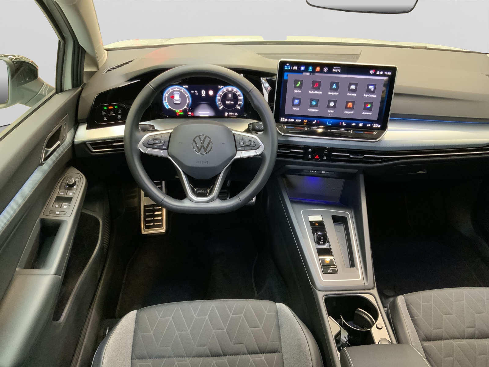 Golf 8 eTSI DSG Goal LED-Plus Navi Kamera ACC