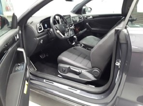 T-Roc Cabrio TSI DSG R-Line IQ-Light Standh. AHK Kamera