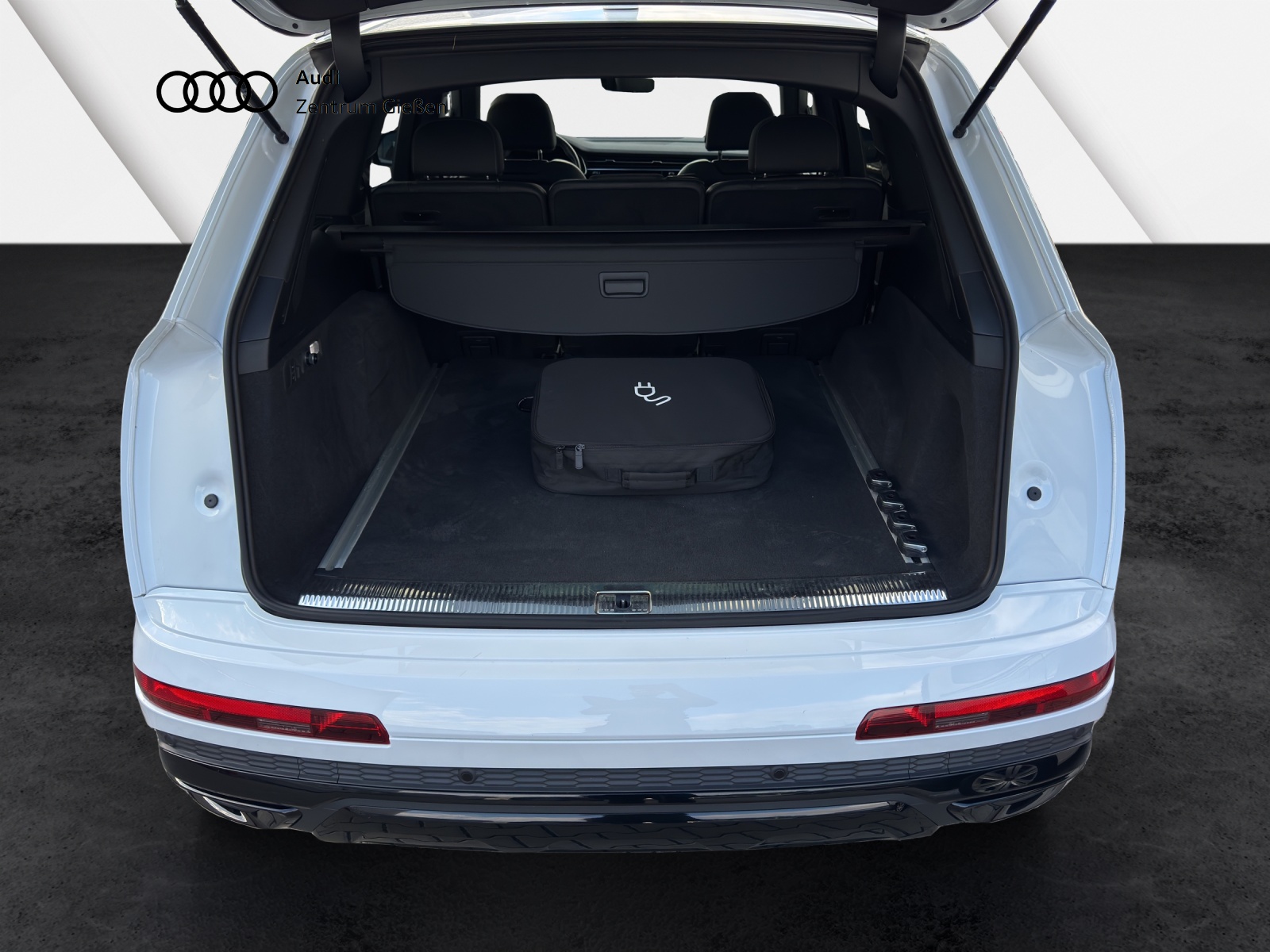 Q7 55 TFSI e quattro S line Black Pano B&O