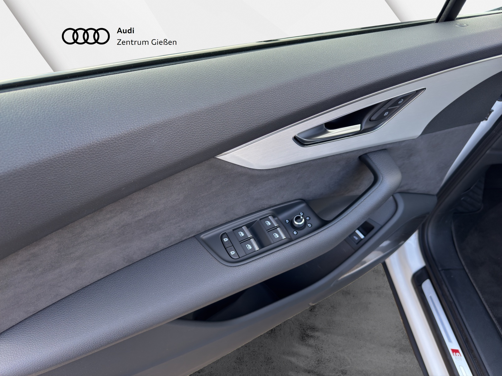 Q7 55 TFSI e quattro S line Black Pano B&O
