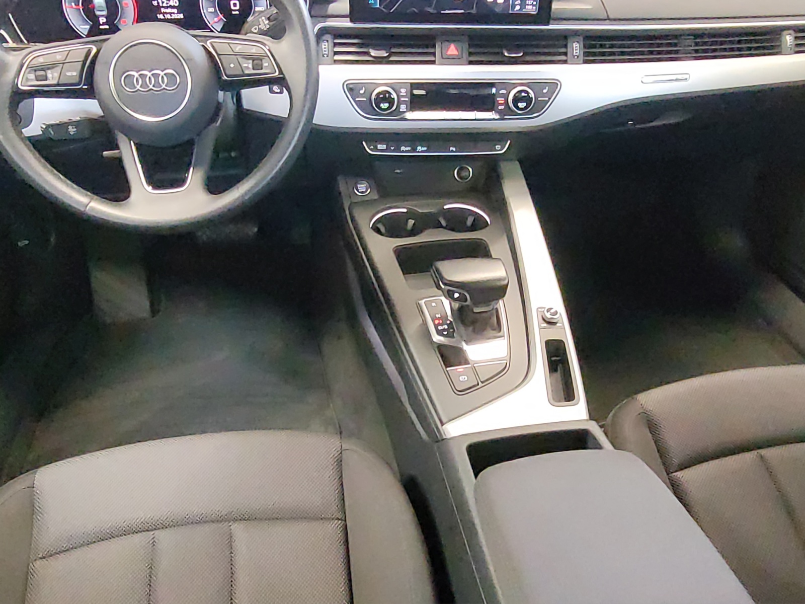 A4 Limousine 40 TDI quattro advanced AHK Navi Kamera LED