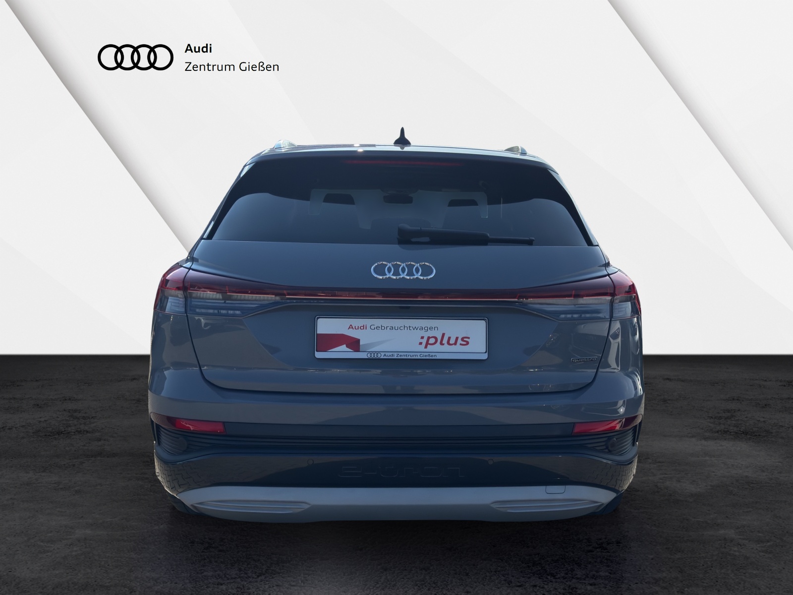 Q4 50 e-tron quattro AHK HuD Pano Matrix-LED Assistenzpaket