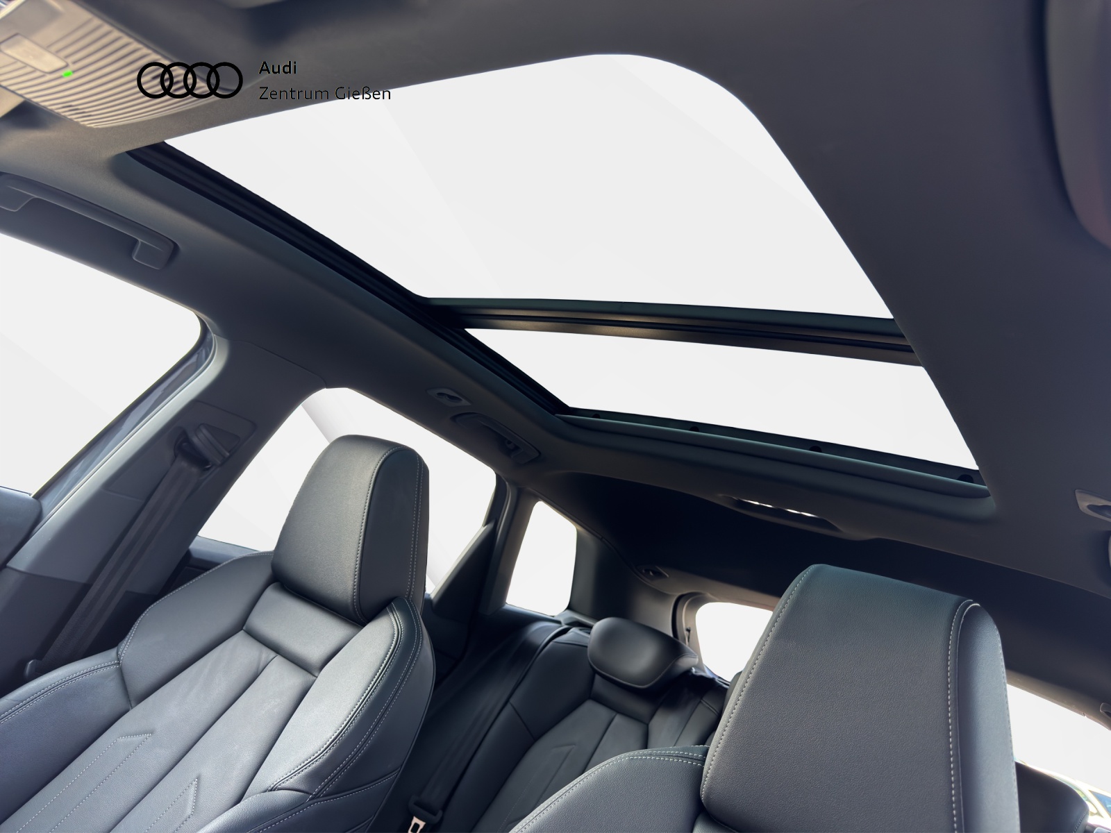 Q4 50 e-tron quattro AHK HuD Pano Matrix-LED Assistenzpaket