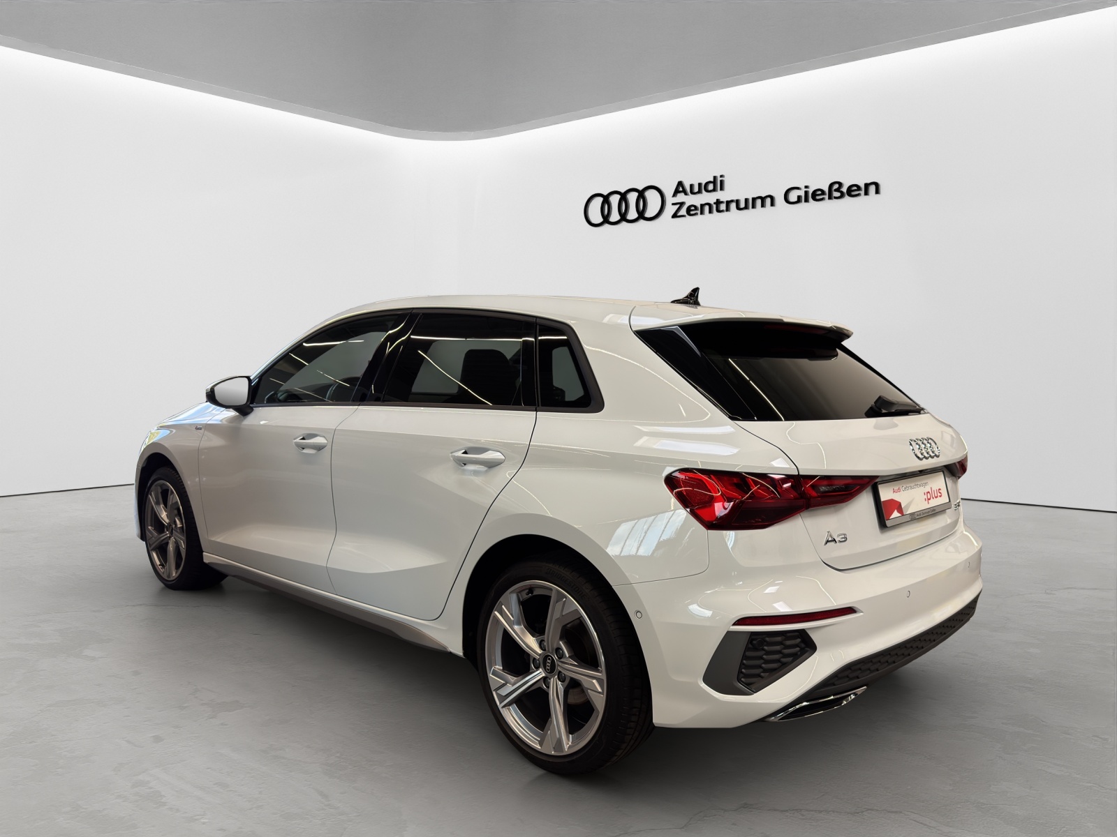 A3 Sportback 35 TDI S line Assistenzpaket AHK Matrix-LED
