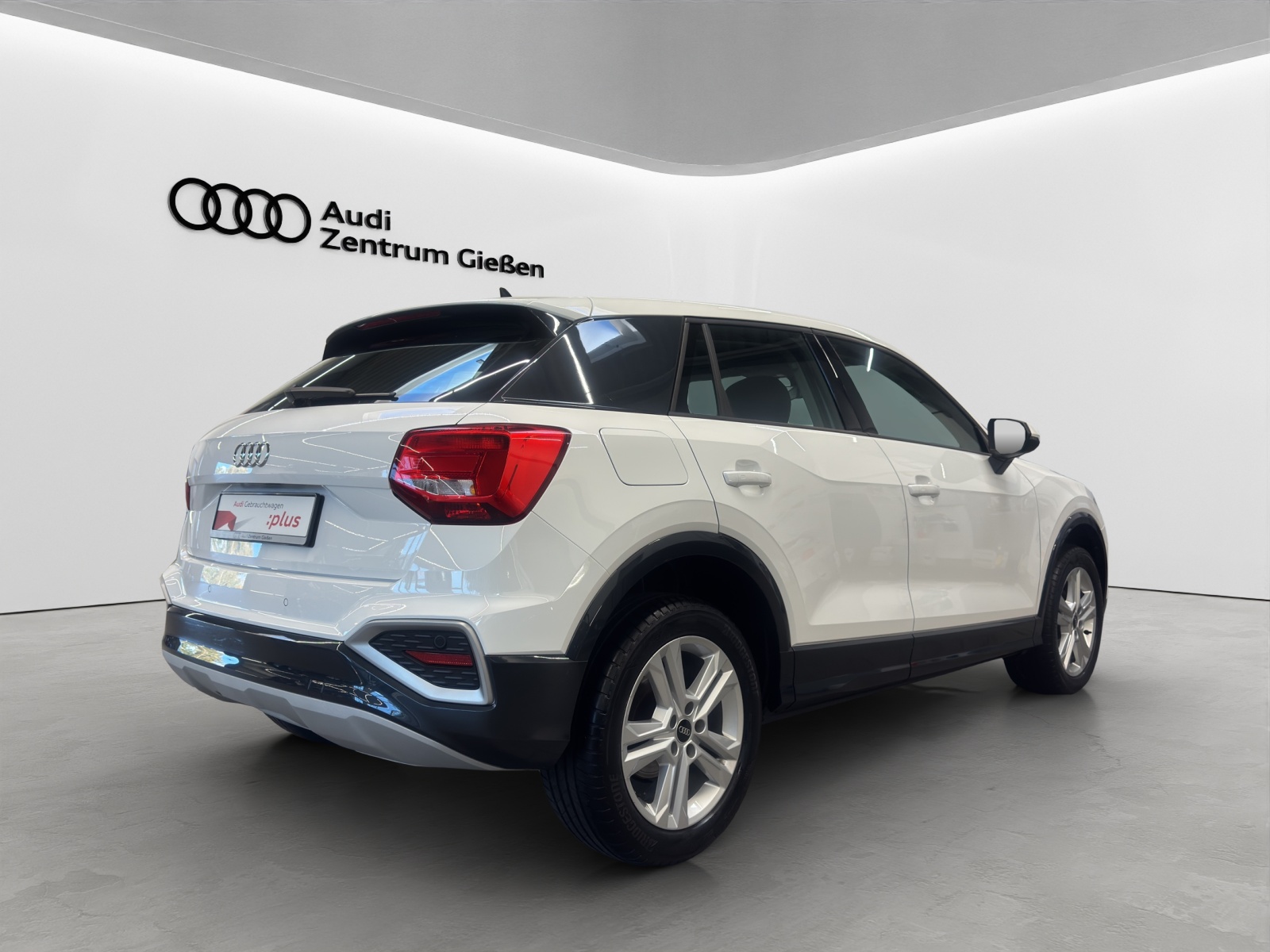 Q2 30 TFSI advanced LED Infotainment-Paket