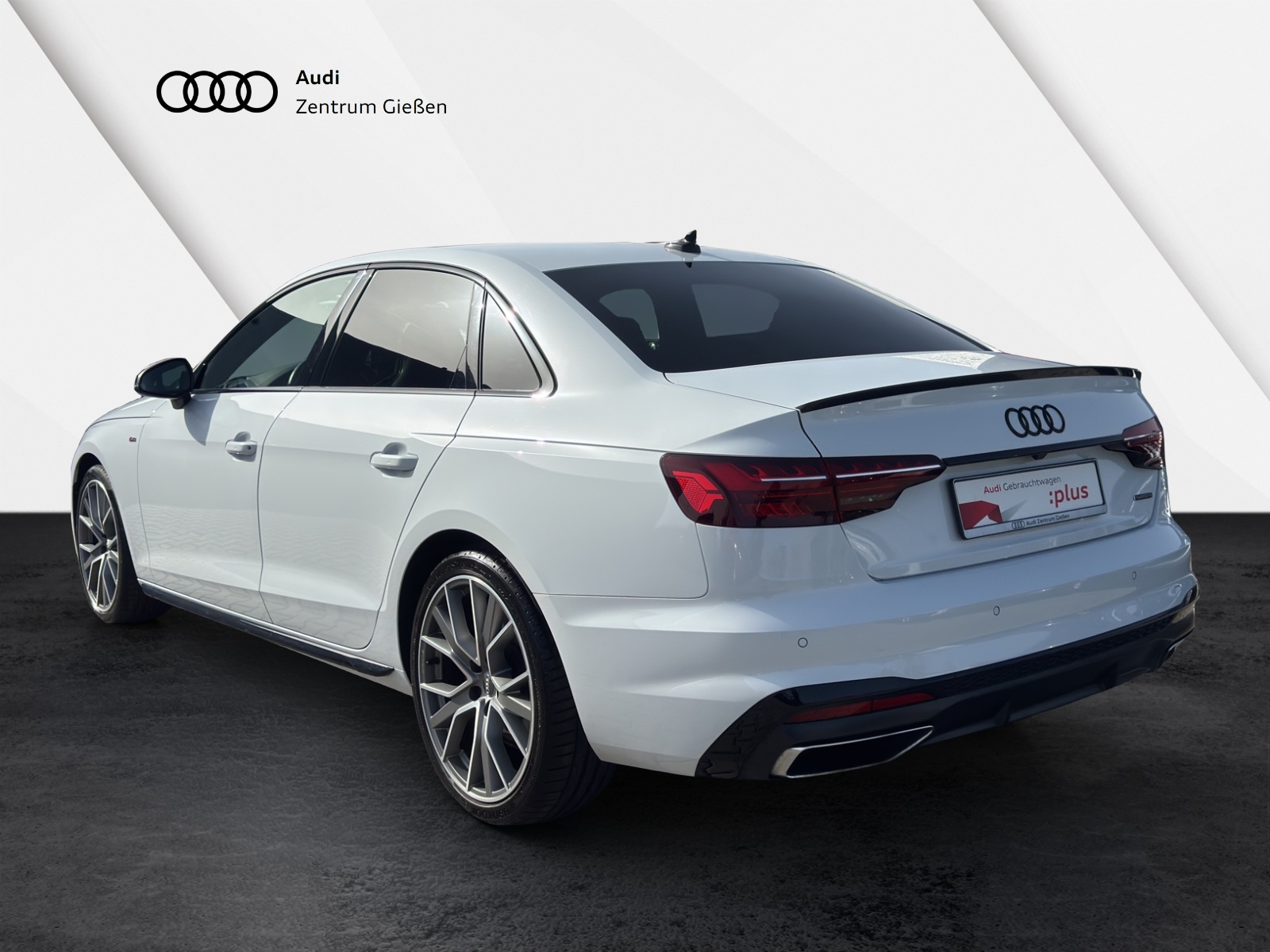 A4 Limousine 40 TDI quattro S line competition Black Navi LED Rückfahrkamera