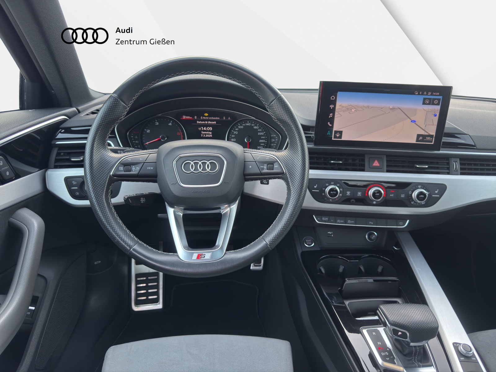 A4 Limousine 40 TDI quattro S line competition Black Navi LED Rückfahrkamera