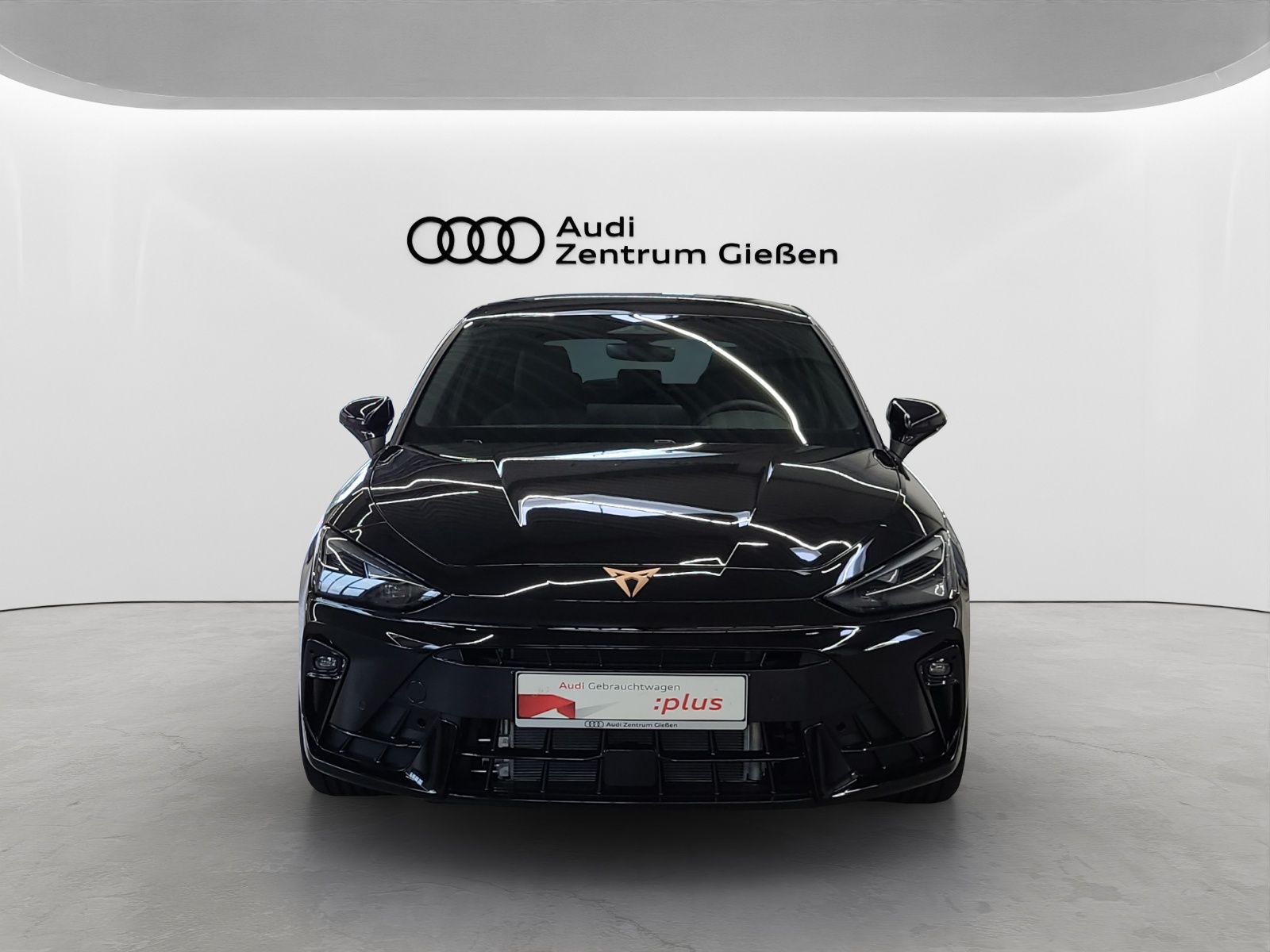 Leon 1.5 eTSI DSG EDGE AHK ACC Kamera LED