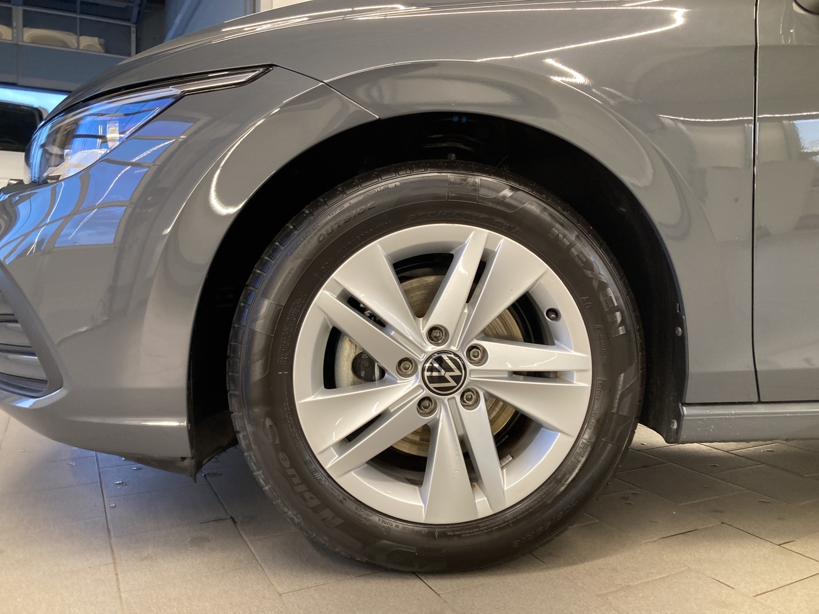 Golf 8 Variant eTSI DSG Life